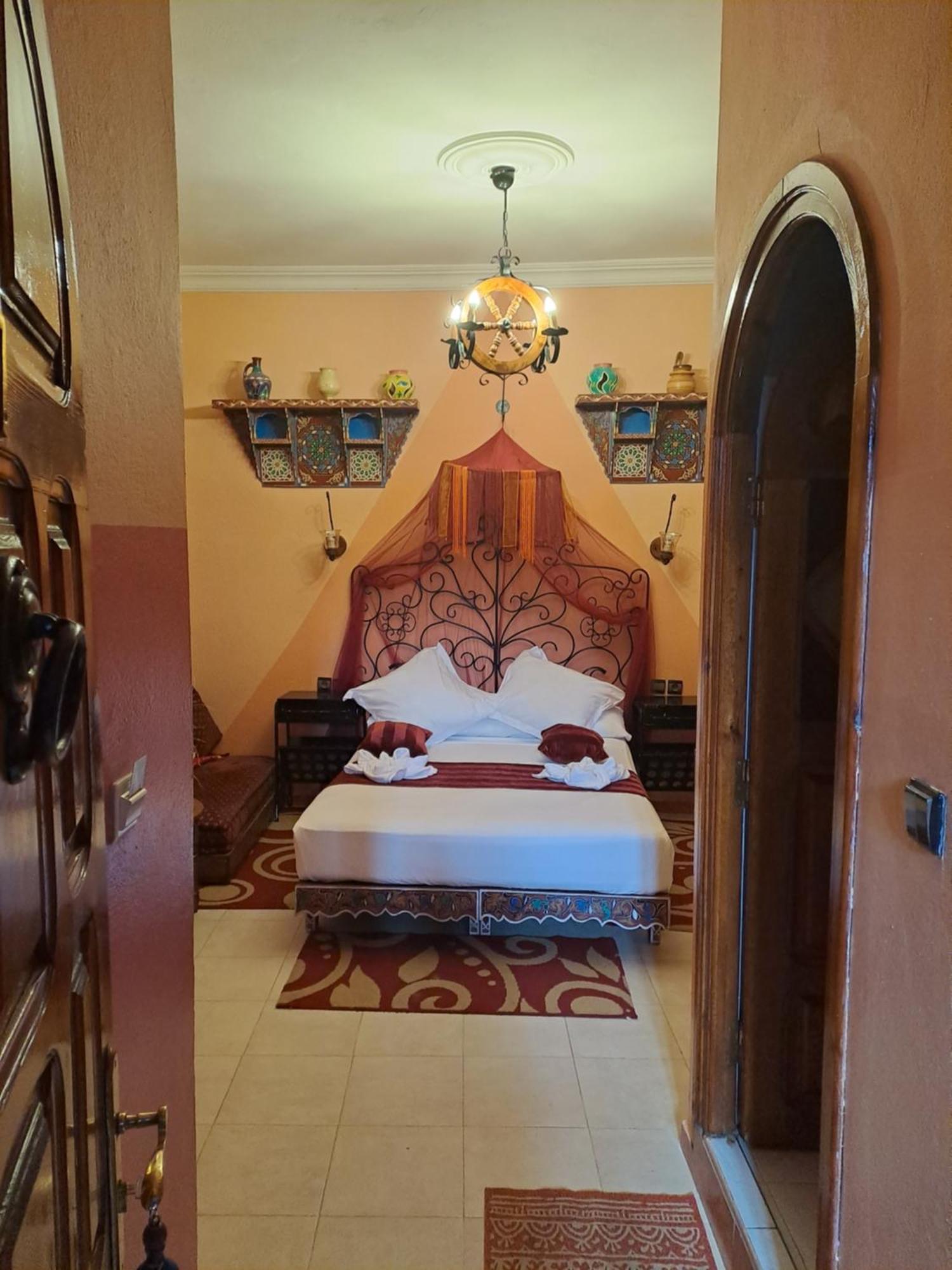 Hotel Casa Khaldi Chefchaouen Exterior photo